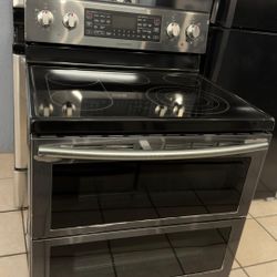 🚨 Big Deals! 2 Oven Electric Stove  Starting with Just $50 Down + Warranty Included! ✅