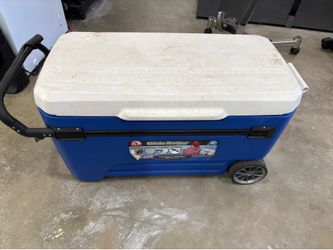 Igloo 110 quart Glide Cooler