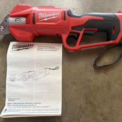 Milwaukee M12 Brushless Pruning Shears/brand New