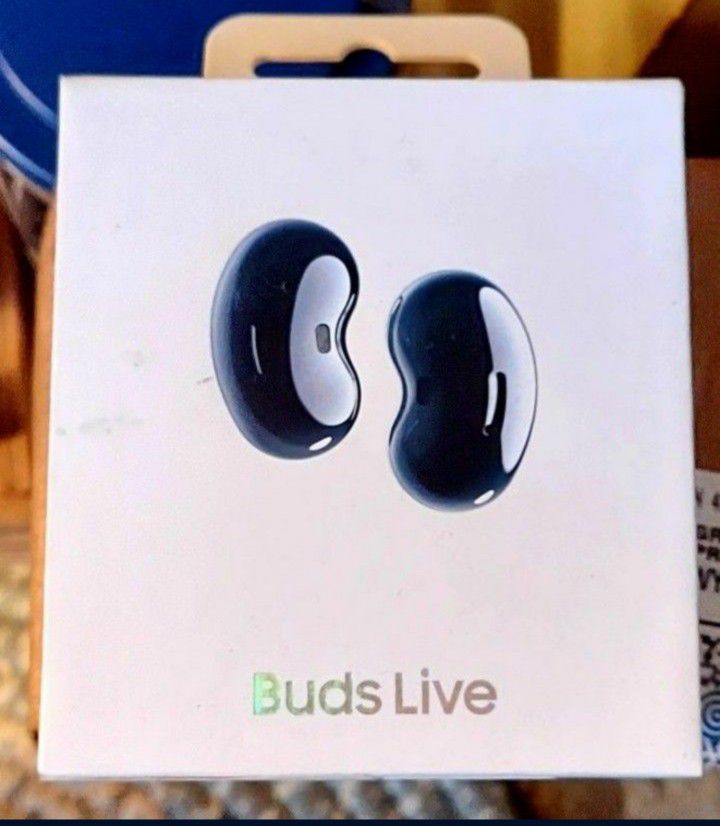 SAMSUNG Galaxy Buds Live True Wireless Earbuds US Version Active Noise Cancelling Wireless Charging Case Included, Mystic Black

`


