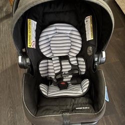 Graco Snugride Car seat