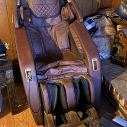 DLX Luxury Massage Chair