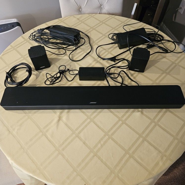 Bose Soundbar 500 And Wireless Surround Speakers