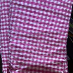 Gingham Table Cloth