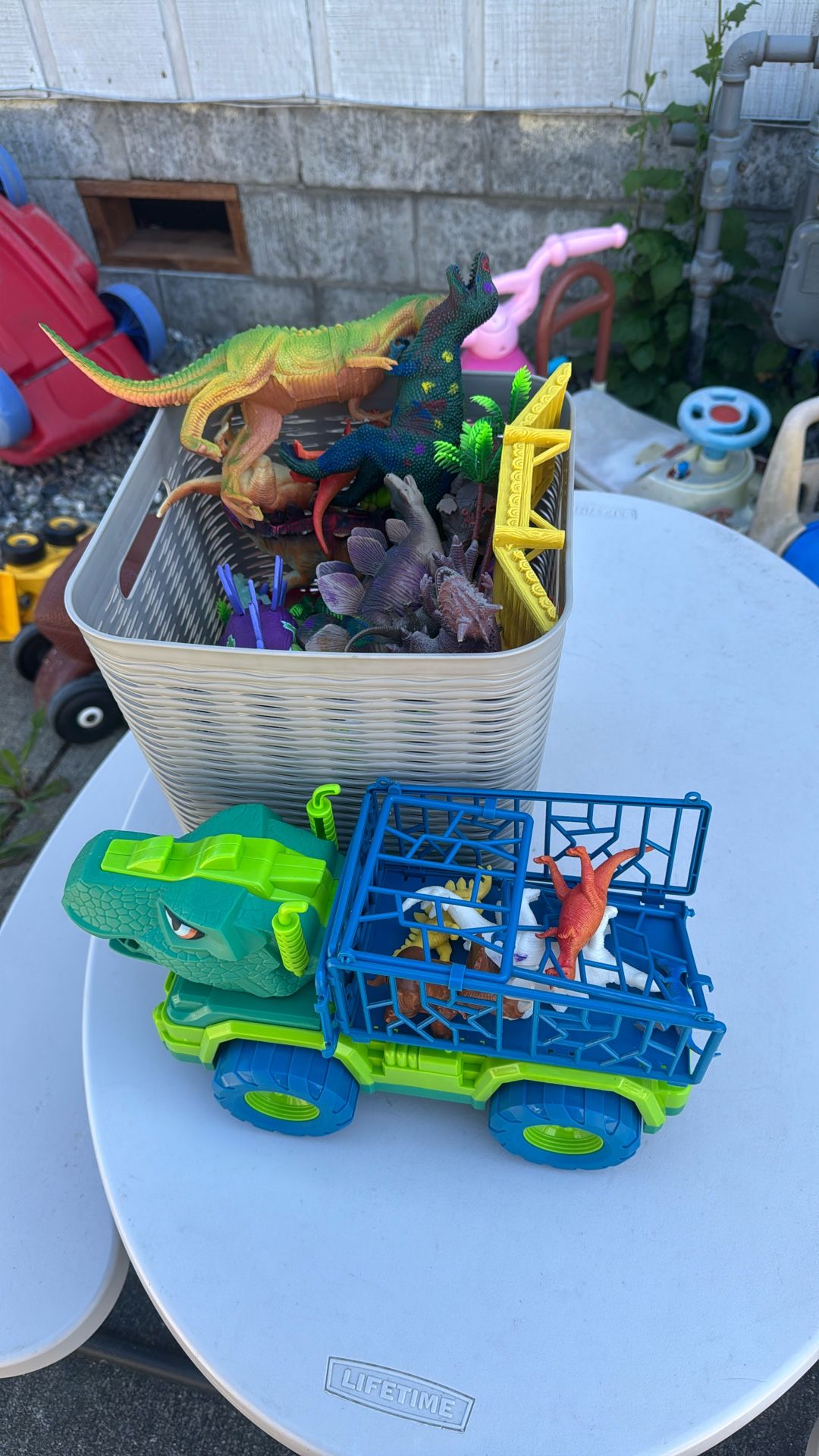Lots Of Dinosaur 🦕 Lot For Kids Tons Of Fun
