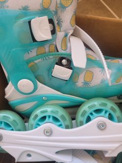Derby Girls Pineapple Adjustable Skates/Rollerblades