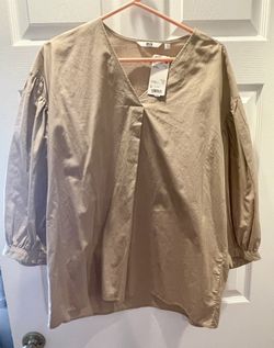 Brand New uniqlo Shirt 