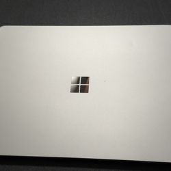 🔥 Microsoft Surface Laptop 13” – 16GB RAM / 512GB SSD – FAST & Like New! 🔥