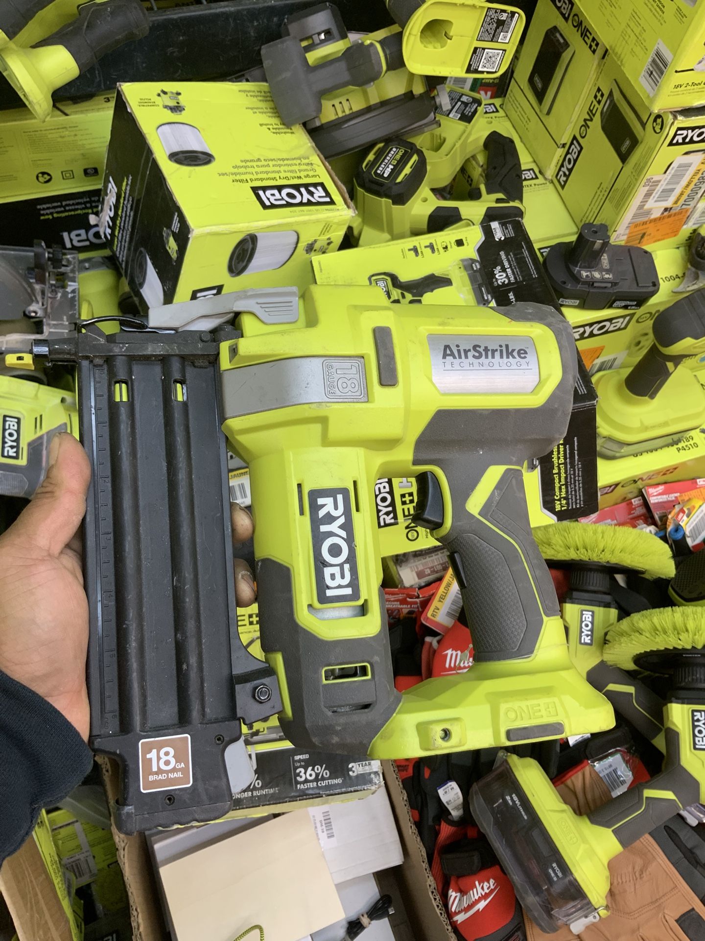 Ryobi 18v 18g Finish Nailer