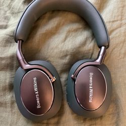 Bowers And Wilkins Px8