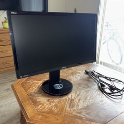ASUS VG248QE 24" Full HD 1920x1080 144Hz 1ms HDMI Gaming Monitor