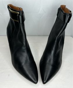 Calvin Klein women’s Georgene pointed toe leather ankle booties