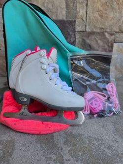 Girls Ice Skates