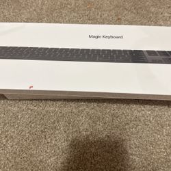 Magic Keyboard With Numeric Keypad