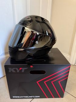 KYT NZ-Race Carbon Helmet – Size M – Chrome & Clear Visors + Pinlock