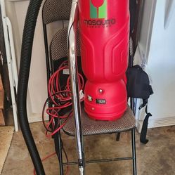 Mosquito Super Vac 10 Quart Commerical Vacuum Cleaner(Backpack Straps)
