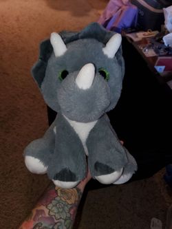 *NWOT* Caravan Softoys Gray Dinosaur Triceratops 12” Plush with Sparkly Green Eyes