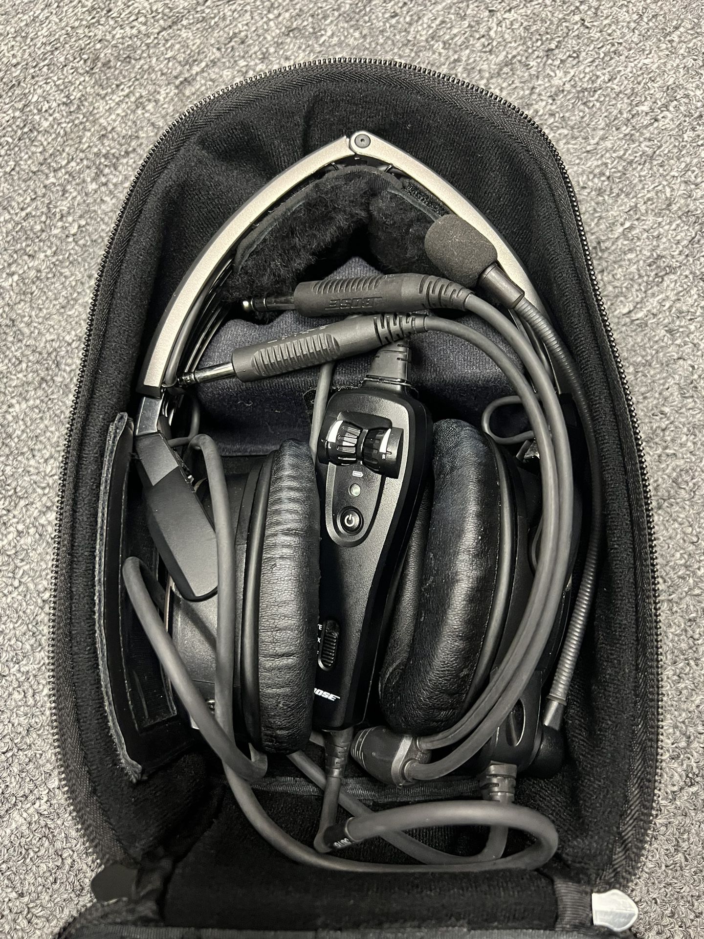 Bose A20 Aviation Headphones 