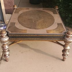 Antique/vintage coffee table