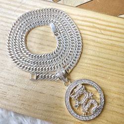 Sterling silver necklace  size 24” 71.5g, 6.5mm