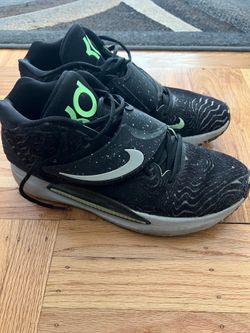 Men’s shoes