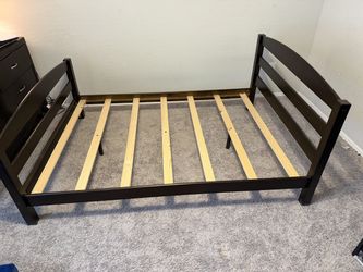 Full bed frame