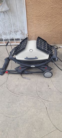 Weber Q2200