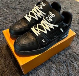 LV Trainer White Lace