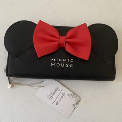 Loungefly Minnie Mouse Wallet