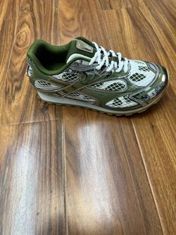 Bottega Green Sneakers 