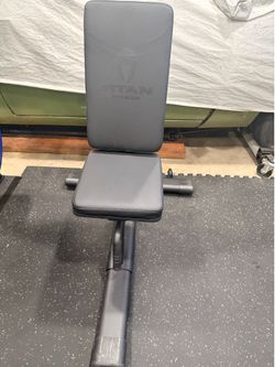 Titan fitness stationary bench
