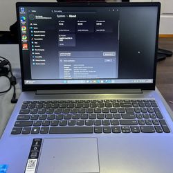 Lenovo IdeaPad Slim 3 15IAN8 Intel i3-N305 8GB 119GB SSD 15.6" Silver Win 11