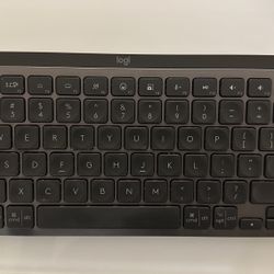 Logitech MX Keys (Full Size) Advanced Wireless Illuminated Keyboard