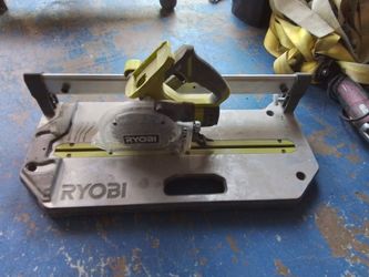 Ryobi Floor Saw