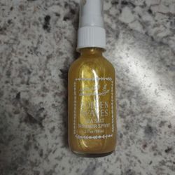 Captain Blankenship Golden Waves Sea Salt Shimmer Spray