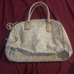 White Leather Michael Kors Purse