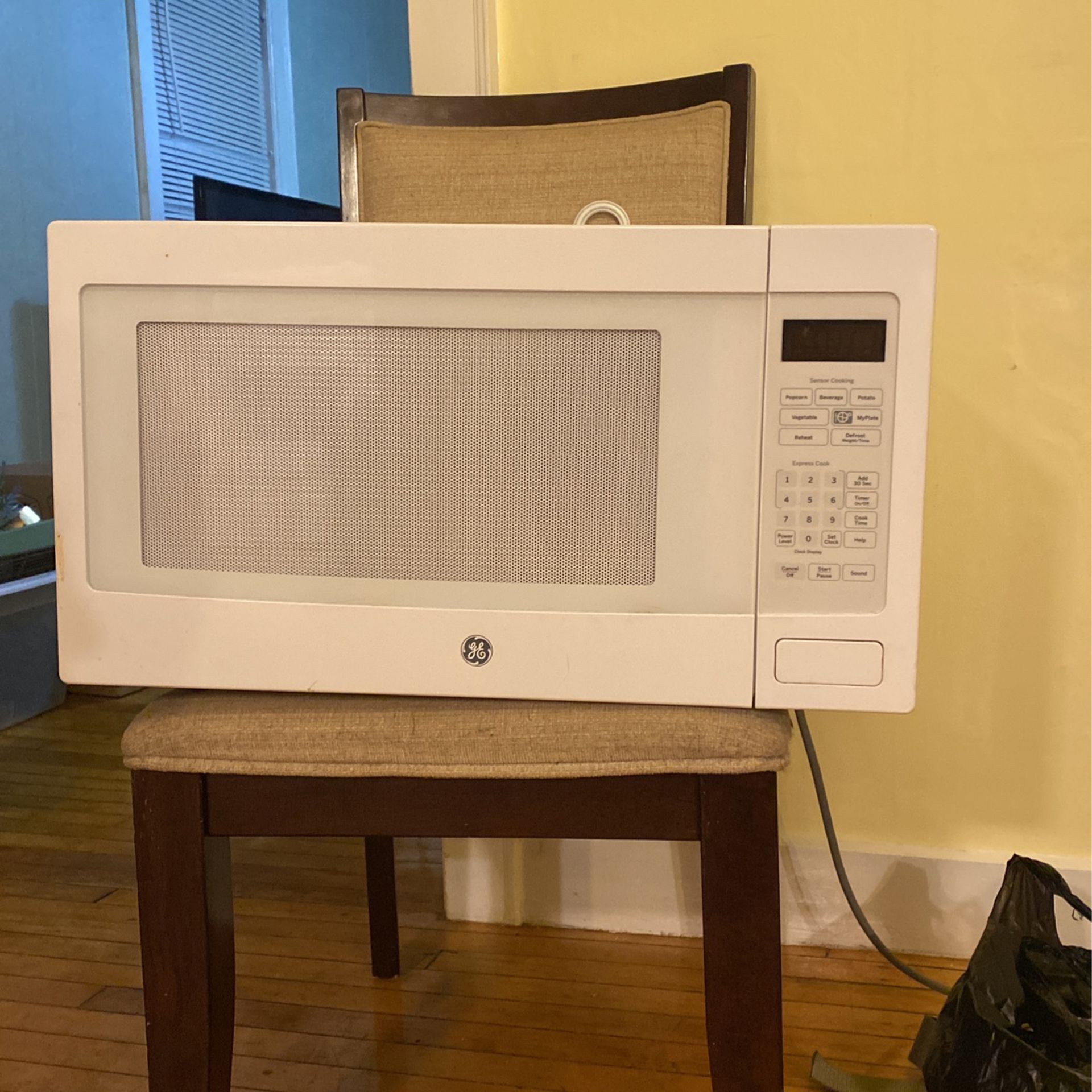 General Electric microwave 