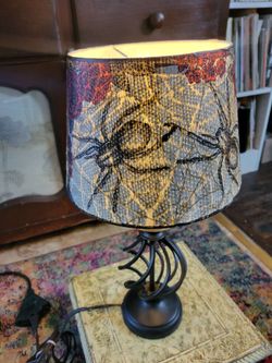 Gothic Spider Web Table Lamp