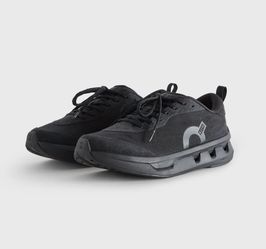 Kith x ON K-Tech 3 'Black Black'