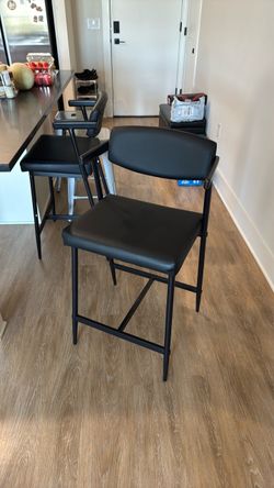2 Bar chairs for sale