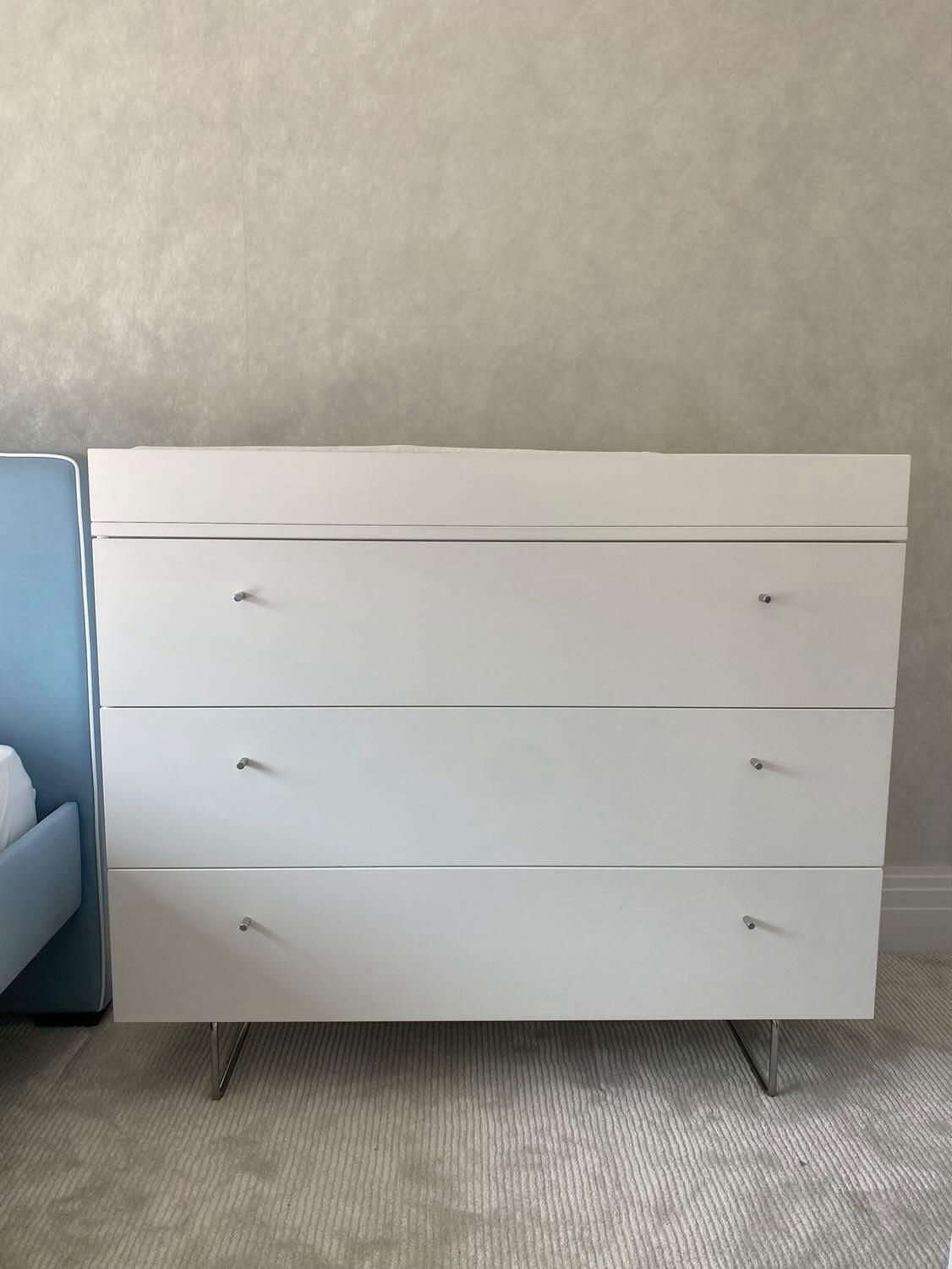 Spot On Square Alto Dresser with Changing Top