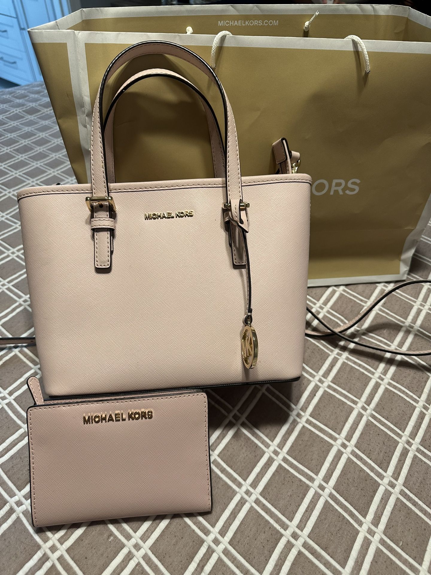 Michael Kors Purse And Wallet