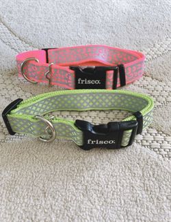 Reflective dog collar
