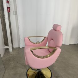 HAIR STYLIST CHAIR PLUS MIRROR 