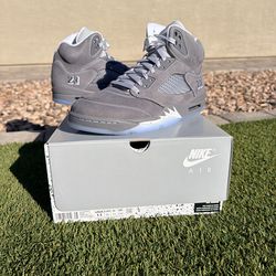 Air Jordan 5 Retro Wolf Grey (2026) NEW/SNKRS RECEIPT SIZE: 11 $300 FIRM ONLY!