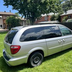 Silver Minivan