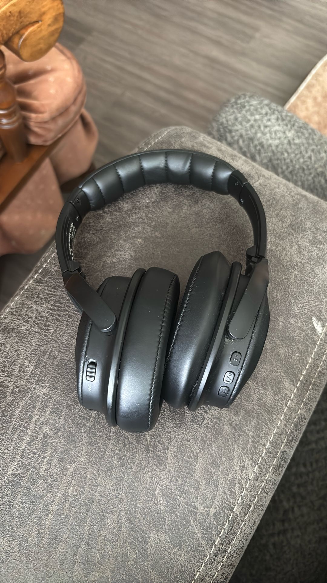 Noise Canceling Headphones