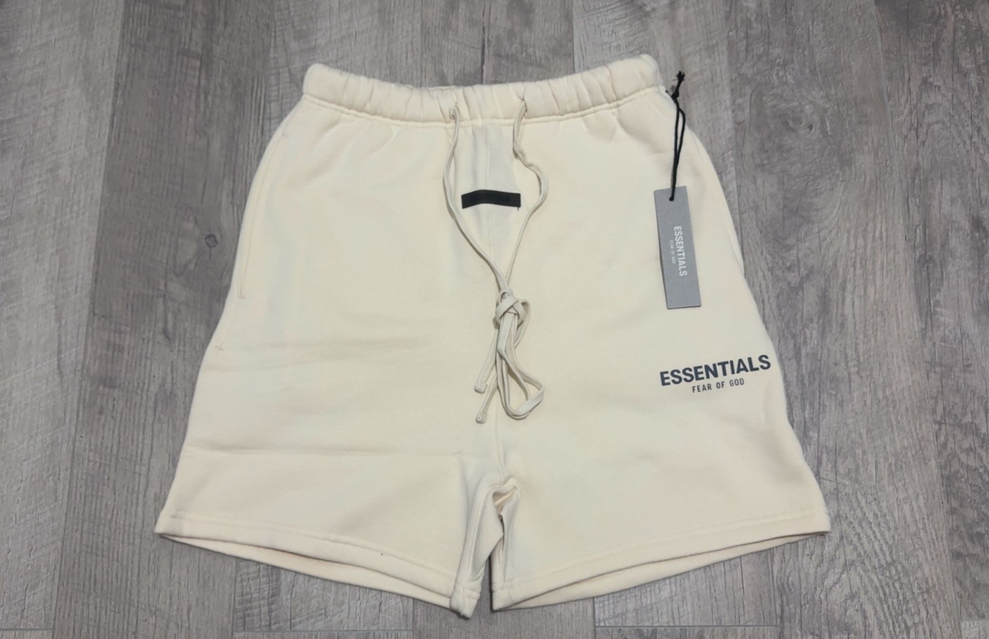 Fear of God Essentials SweatShorts “Cream/ButterCream