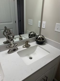 Bathroom decor