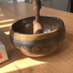 Tibetan singing bowl